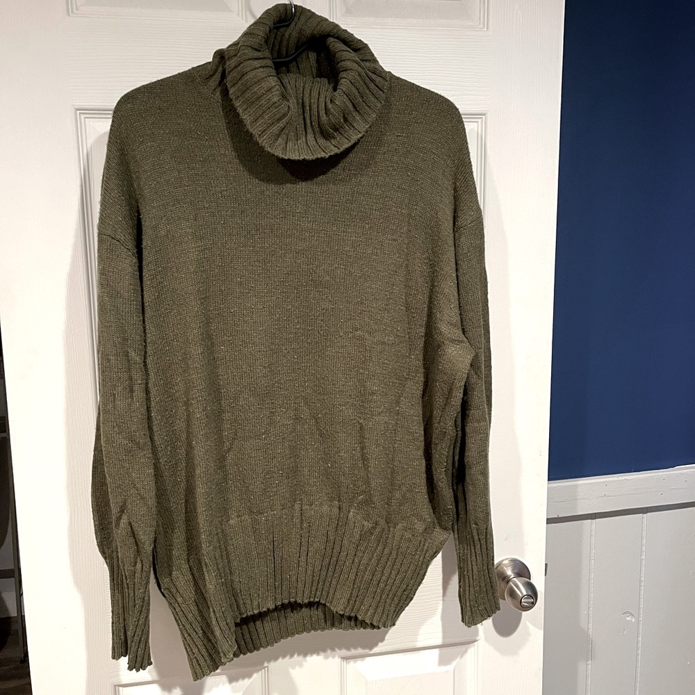 a new day oversized woven turtleneck sweater, size L